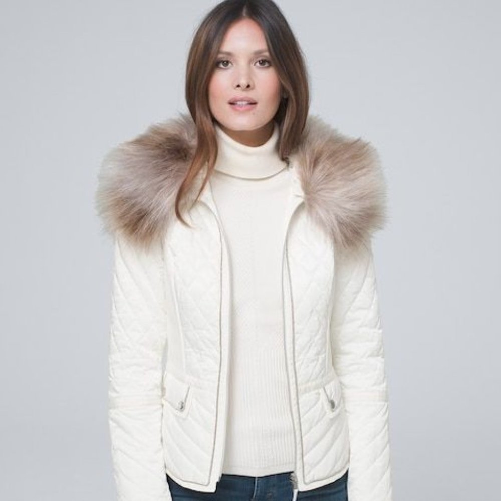 White House Black Market Winter White Jacket/Coat with Removable Faux Fur Collar - Picture 6 of 13